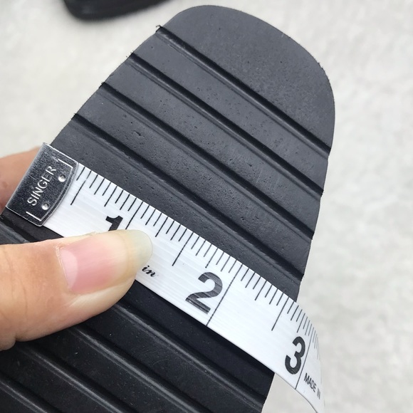 Donald J Plainer womens Isadora black wedge boots size 4.5 - Picture 11 of 13